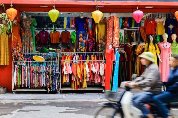 Full Day Duong Lam Ancient Village