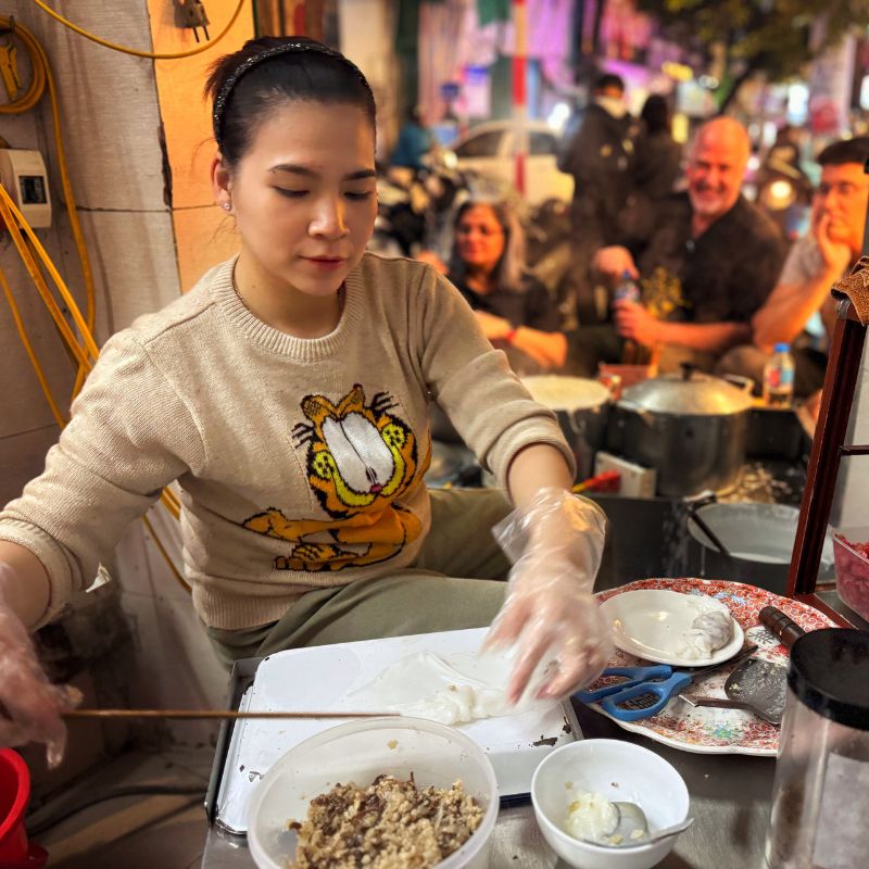 hanoi street food tour
