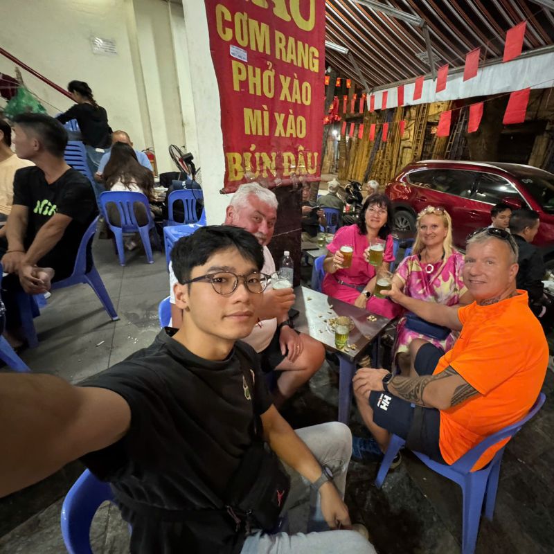 hanoi street food tour
